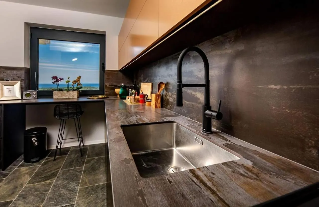 Luxury Villa With A Swimming Pool Palit, Rab - 22153 拉布 0*,  克罗地亚